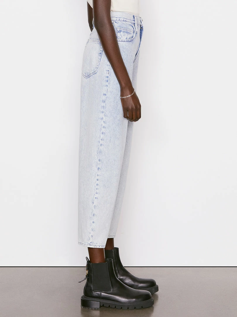 Hot Sale β€οΈ Frame-denim Ultra High Rise Barrel -- Whisper 𧨠4 Frame-denim Ultra High Rise Barrel -- Whisper