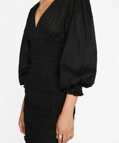 Budget 👍 Frame-denim 👩 Women V-Neck Smocked 👗 Dress -- Noir 🎉 9 Frame-denim Women V-Neck Smocked Dress -- Noir