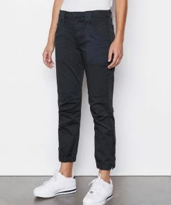 Frame-denim Banded Bottom Trapunto Moto Pant -- Washed Black