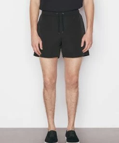 Frame-denim Nylon Active Short -- Noir