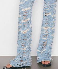 Buy 💯 Frame-denim Atelier Low Rise Flare Shred -- Anya Shred 👩 Women ❤️ 13 Frame-denim Atelier Low Rise Flare Shred -- Anya Shred Women