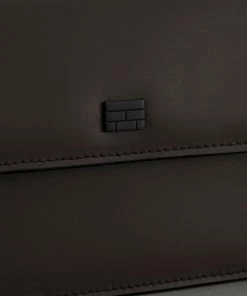 Frame-denim Le Signature Compact Mini -- Chocolate