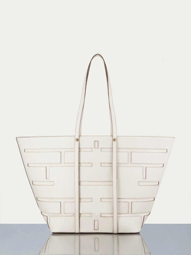 Brand new ๐ Frame-denim Plaque Cut Out Tote -- Off White ๐ 1 Frame-denim Plaque Cut Out Tote -- Off White