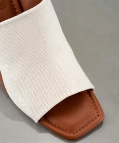 Frame-denim Le Naomi Mule -- Natural Women