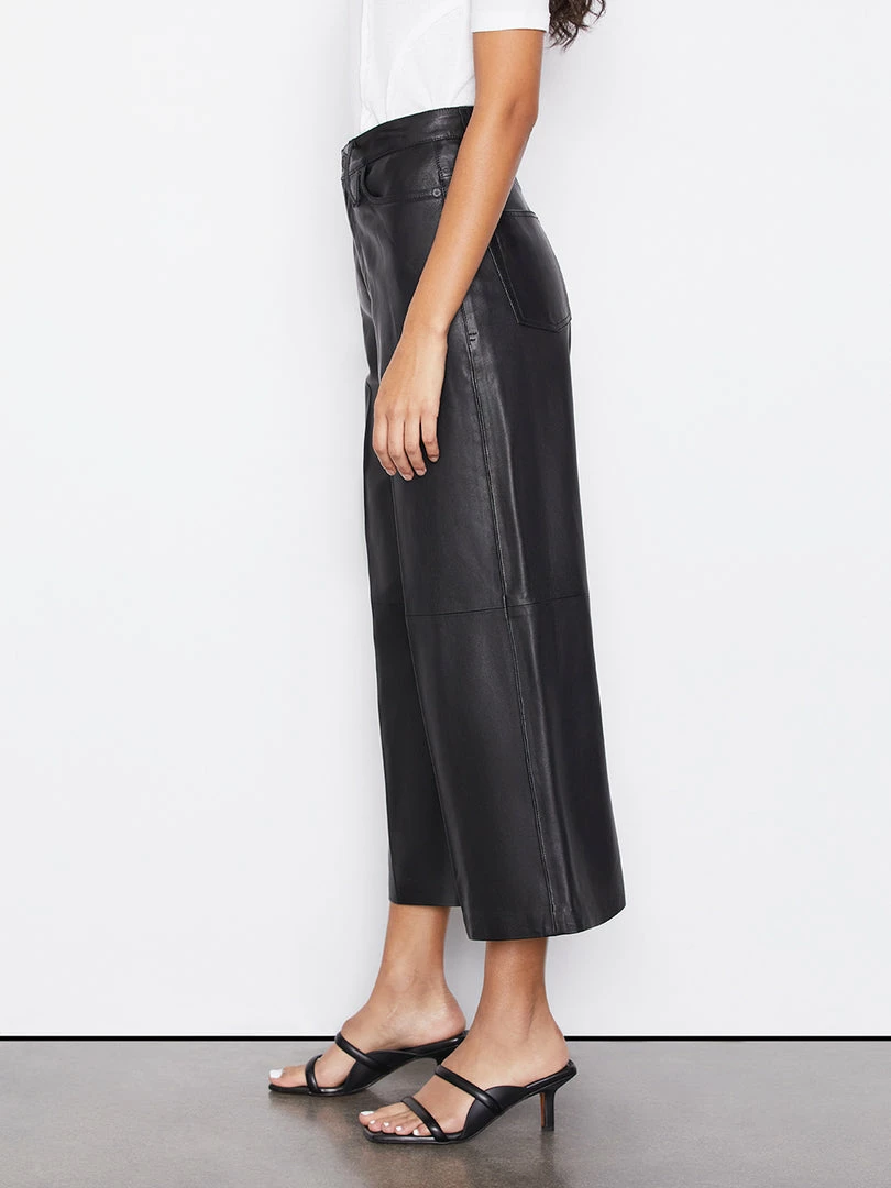 Coupon ๐ฅฐ Frame-denim Leather High Rise Wide Crop -- Noir ๐ 4 Frame-denim Leather High Rise Wide Crop -- Noir