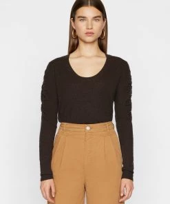 Frame-denim Long Sleeve Scoop Neck Sweater -- Americano