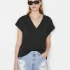 Frame-denim Women Le Mid Rise V Neck Tee -- Noir