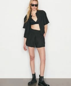 Frame-denim Pleated Short -- Noir